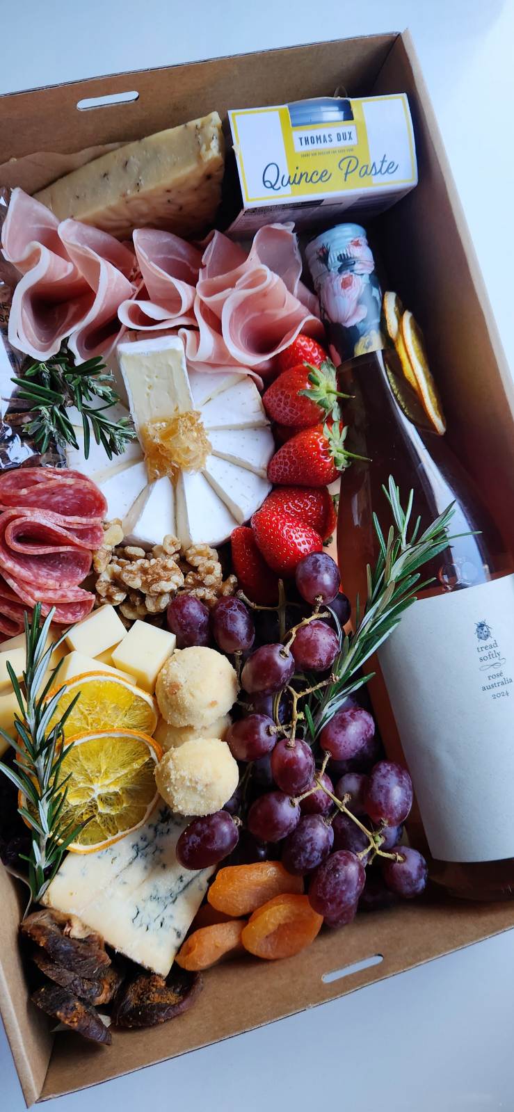 Cheese Gift Box with Wine